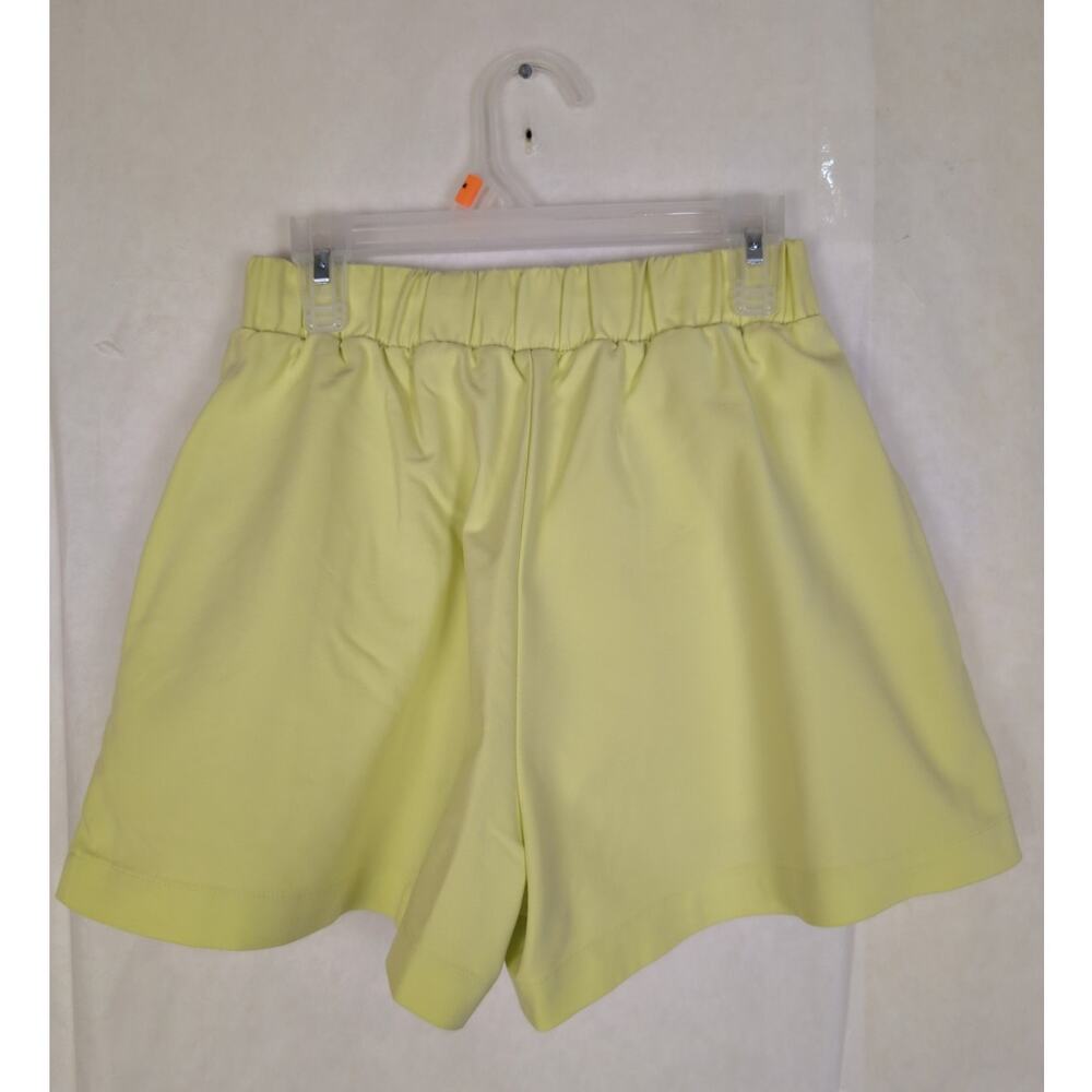 Good American Weekend Short key lime pull on shorts Size 0/XS Casual Colorful - Picture 3 of 7